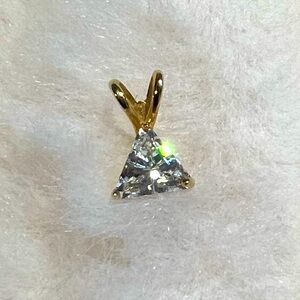 14k solitaire pendant